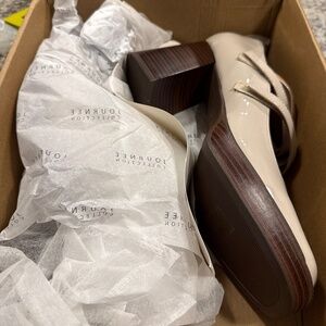 Comfy foam support work heels!